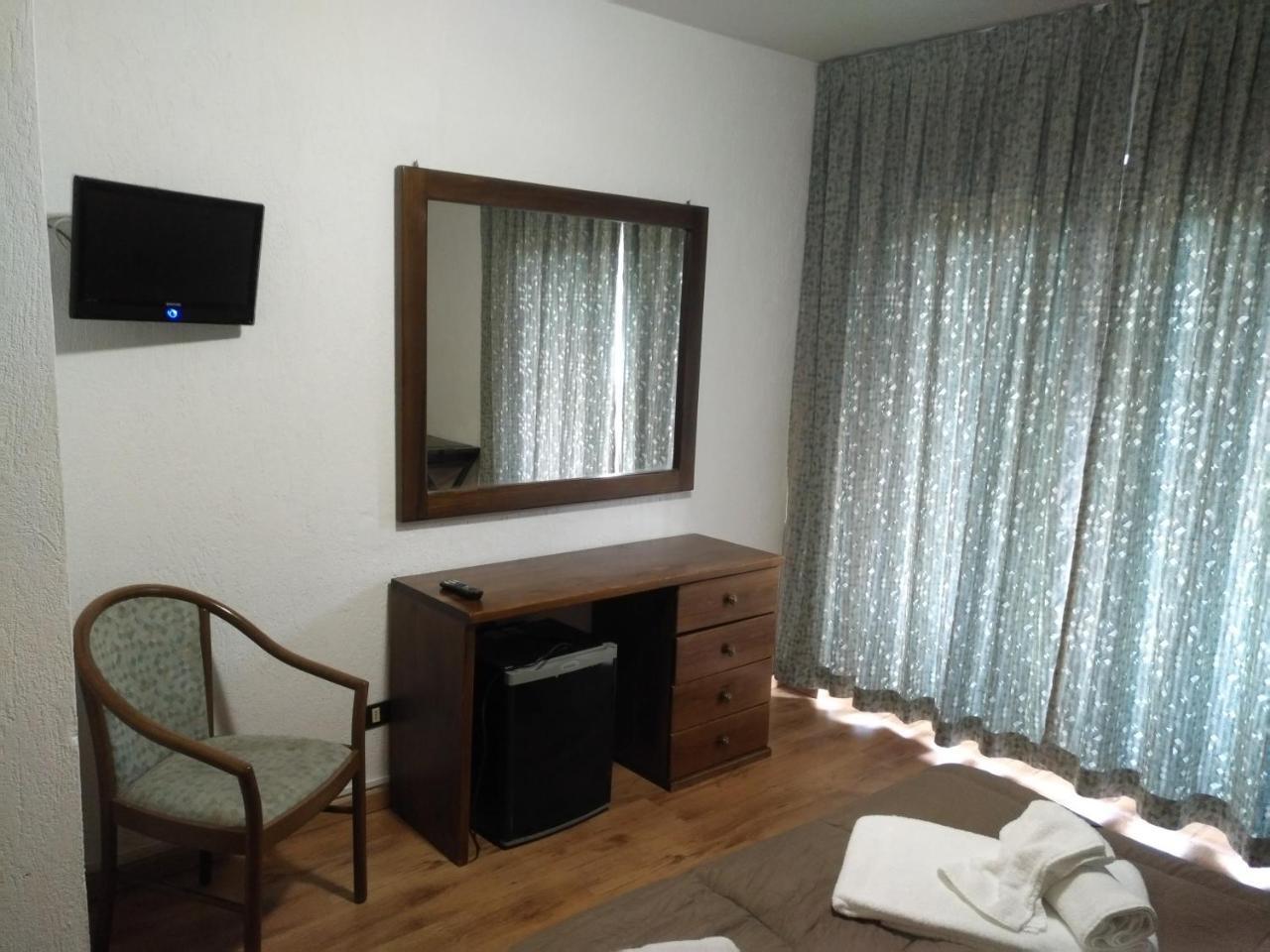 Hotel I Larici บาร์โดเนกเกีย ภายนอก รูปภาพ